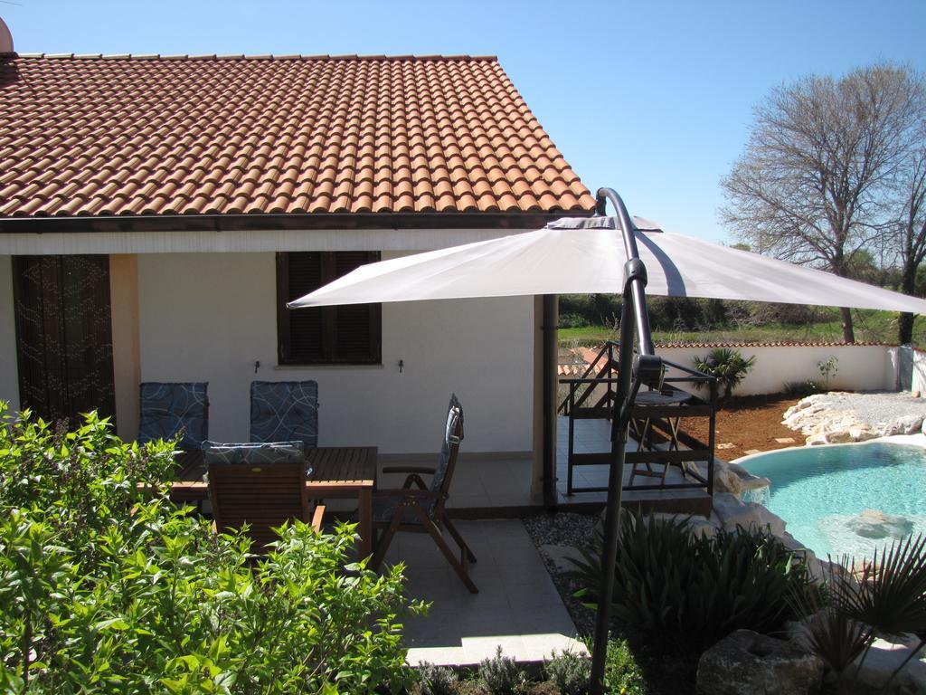 Terra Rossa Apartment Loborika Exterior photo