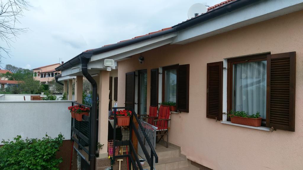 Terra Rossa Apartment Loborika Exterior photo